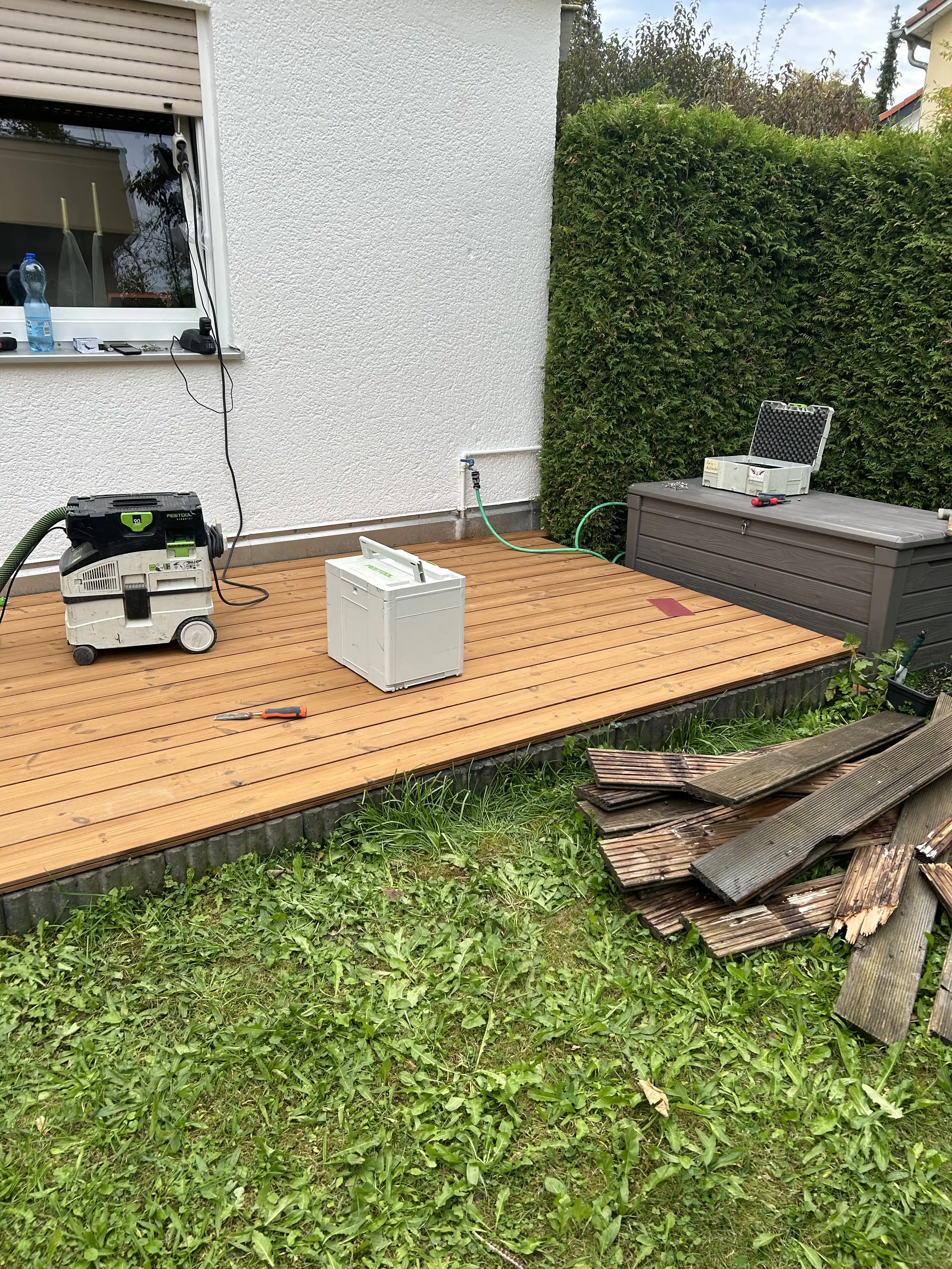 Sonnenschutzsysteme background