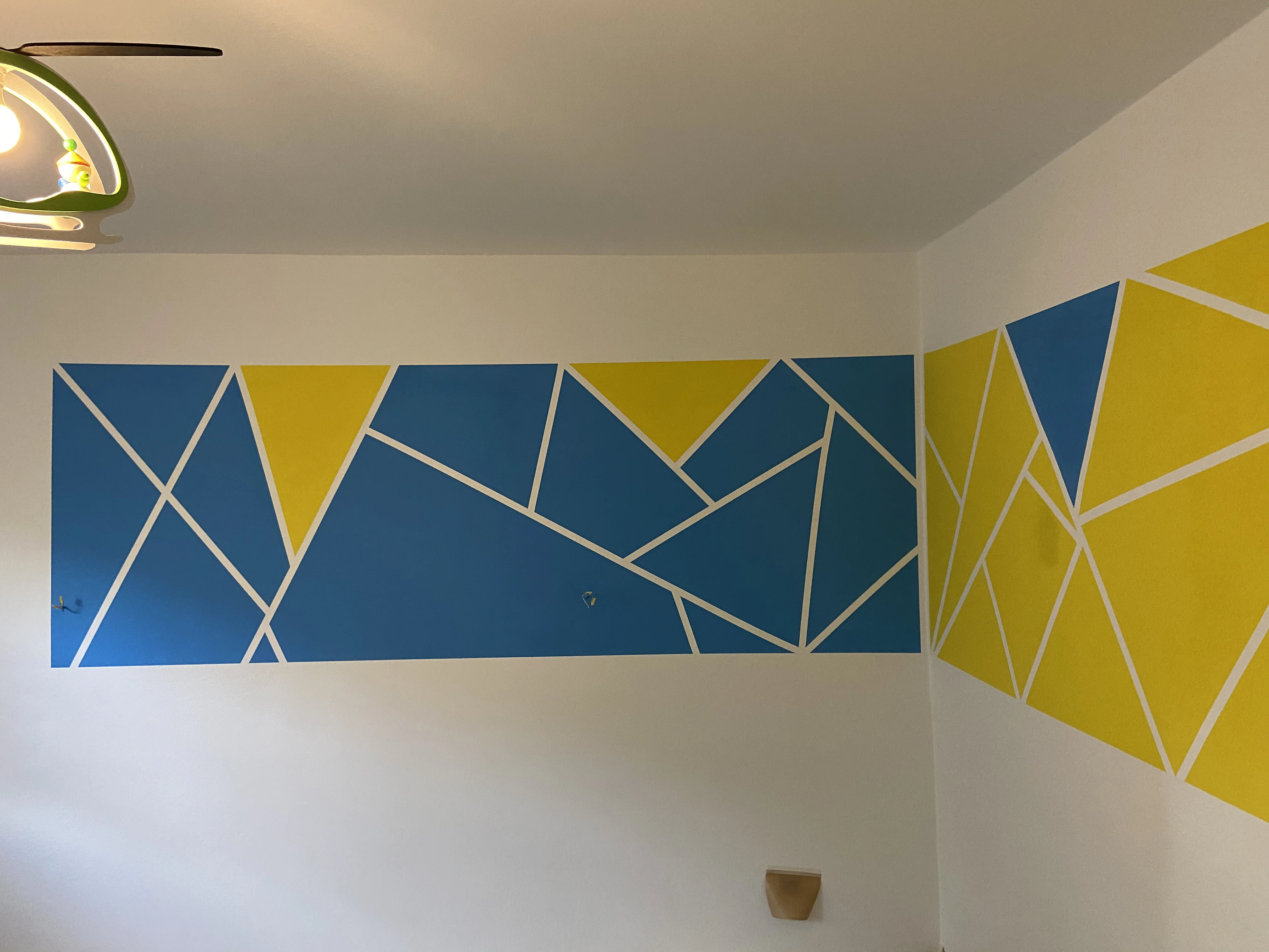Abstraktes Wanddesign